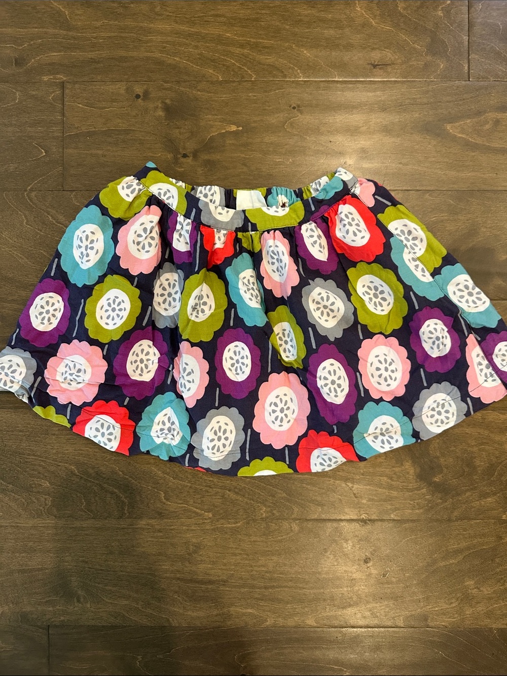 MiniBoden Flower Skirt, Size 6-7Y.